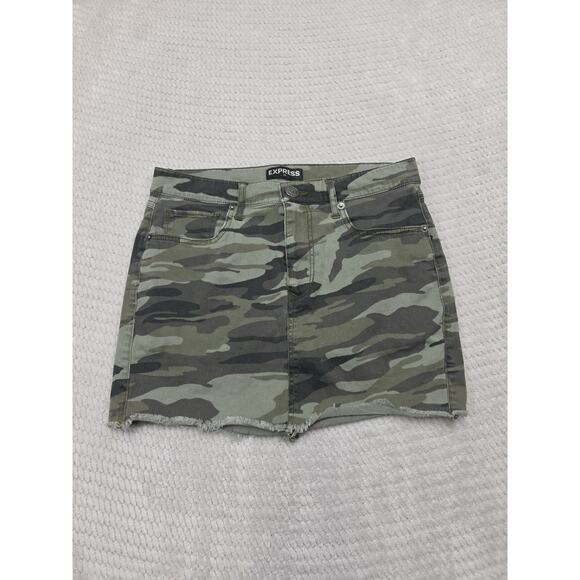 Express Dresses & Skirts - Express Skirt Womens 4 Camouflage Mini Skirt Stretch Denim Raw Hem